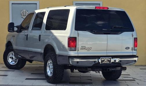 Silver Birch Clearcoat Metallic 2005 Ford Excursion XLT