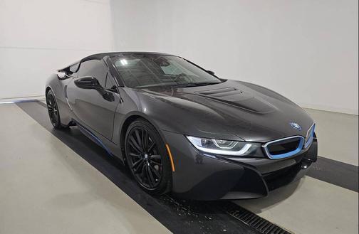 Sophisto Gray Metallic w/Frozen Gray Accent 2019 BMW i8 Base AWD 2dr Roadster