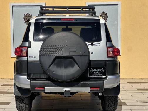 2011 Toyota FJ Cruiser Base