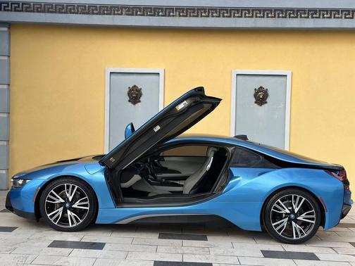 2016 BMW i8 Base AWD 2dr Coupe