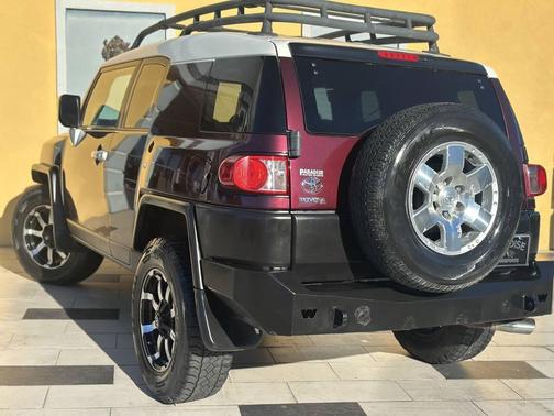 2007 Toyota FJ Cruiser Base