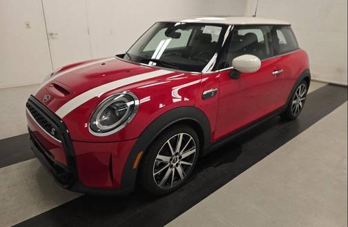 2022 MINI Hardtop Cooper S