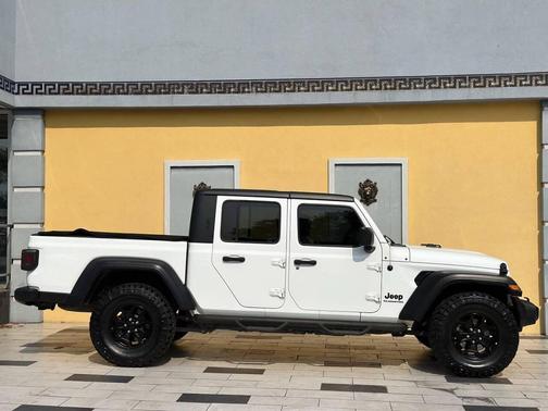 2020 Jeep Gladiator Sport S