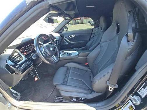 Black 2022 BMW Z4 M40i 2dr Roadster
