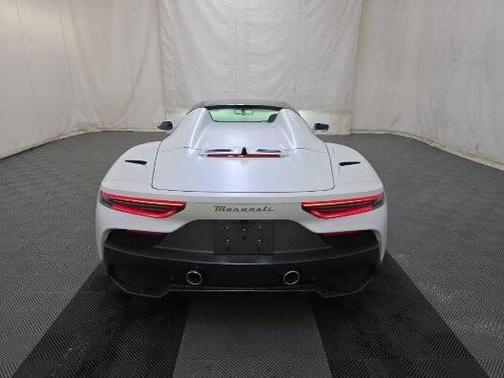 Bianco Audace Matte 2024 Maserati MC20 Base 2dr Convertible