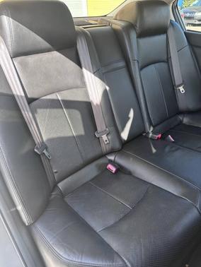 2011 INFINITI G37x Base