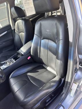 2011 INFINITI G37x Base