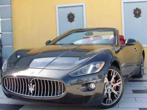 2017 Maserati GranTurismo Base
