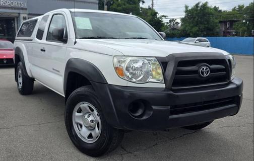 Super White 2007 Toyota Tacoma Access Cab