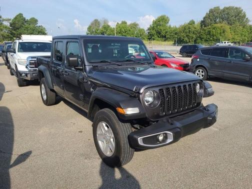 2023 Jeep Gladiator Sport S