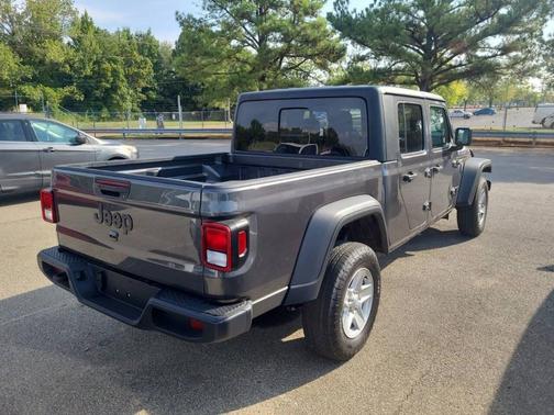 2023 Jeep Gladiator Sport S