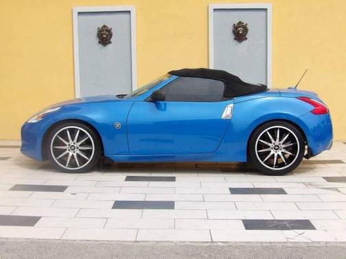 2010 Nissan 370Z Touring