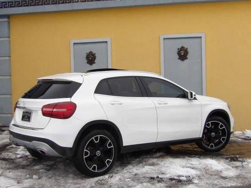 2019 Mercedes-Benz GLA 250 Base