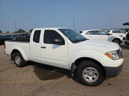 2016 Nissan Frontier S