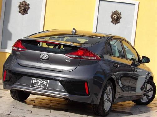 2017 Hyundai IONIQ Hybrid Blue