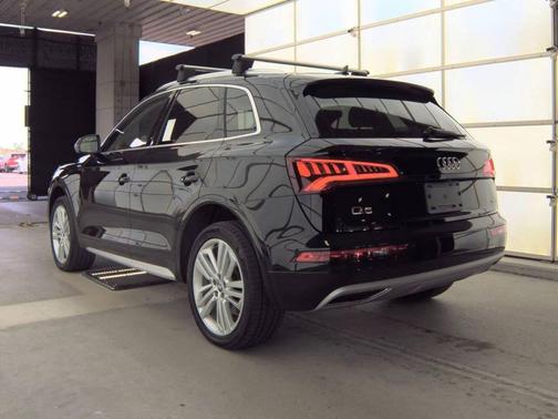 2020 Audi Q5 45 Premium Plus