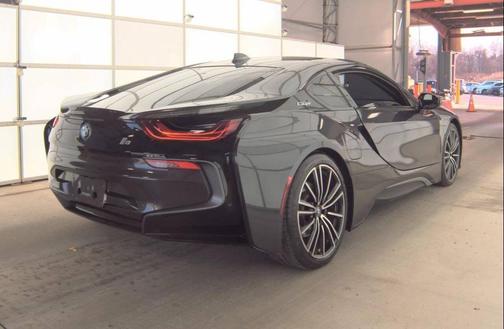2019 BMW i8 Base AWD 2dr Coupe
