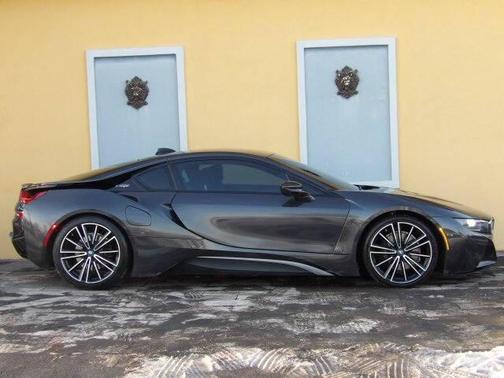 2019 BMW i8 Base AWD 2dr Coupe