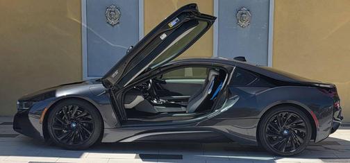 Gray 2015 BMW i8 Base AWD 2dr Coupe
