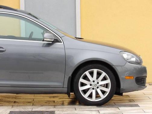 2014 Volkswagen Jetta SportWagen DSG TDI w/Sunroof & Nav