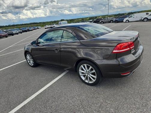 2016 Volkswagen Eos Komfort Edition