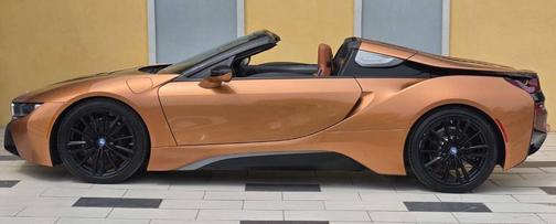 Orange 2019 BMW i8 Base AWD 2dr Roadster