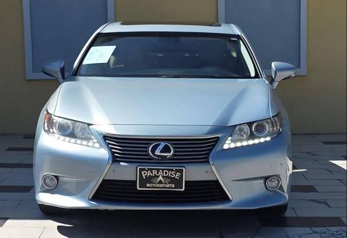 Cerulean Blue Metallic 2013 Lexus ES 300h Base