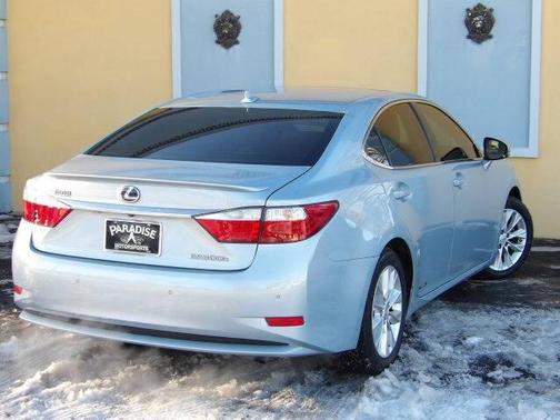 2013 Lexus ES 300h Base