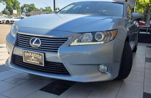 Cerulean Blue Metallic 2013 Lexus ES 300h Base