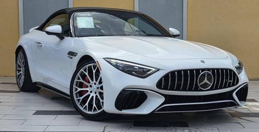 moonlight white metalic 2022 Mercedes-Benz AMG SL 55 Base