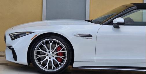 moonlight white metalic 2022 Mercedes-Benz AMG SL 55 Base