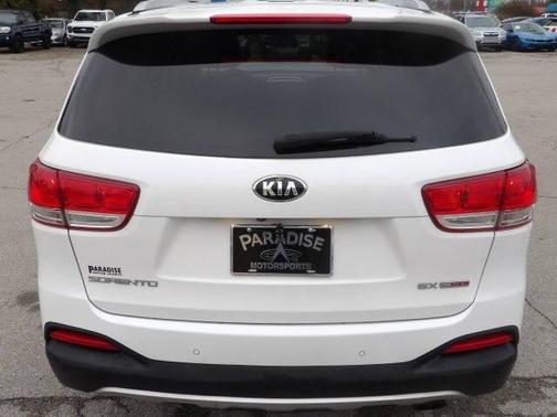 2016 Kia Sorento EX