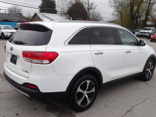 2016 Kia Sorento EX