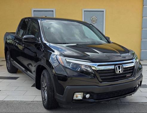 Crystal Black Pearl 2017 Honda Ridgeline Sport