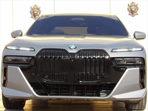 2023 BMW 760 i xDrive