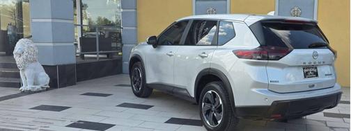 Brilliant Silver Metallic 2024 Nissan Rogue SV