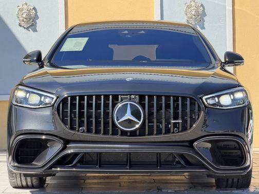 Graphite Grey Metallic 2025 Mercedes-Benz AMG S 63 E 4MATIC