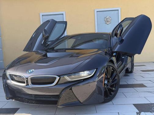 Gray 2015 BMW i8 Base AWD 2dr Coupe