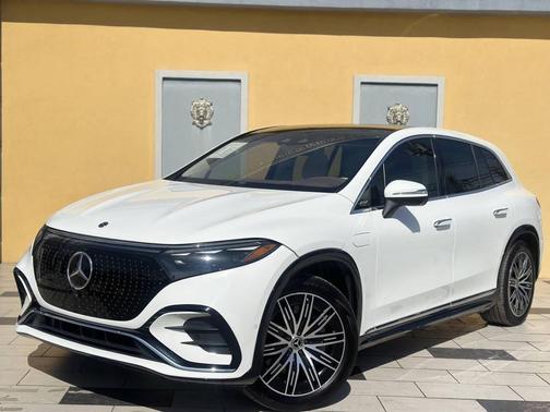 White 2023 Mercedes-Benz EQS 580 4MATIC