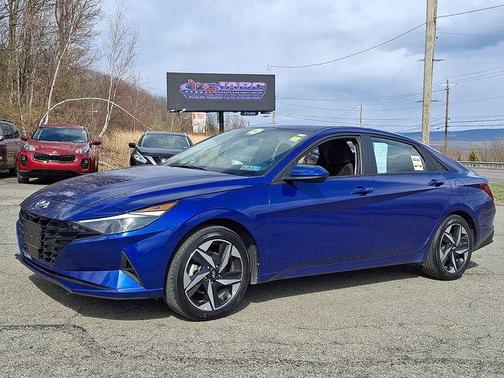 2023 Hyundai ELANTRA SEL