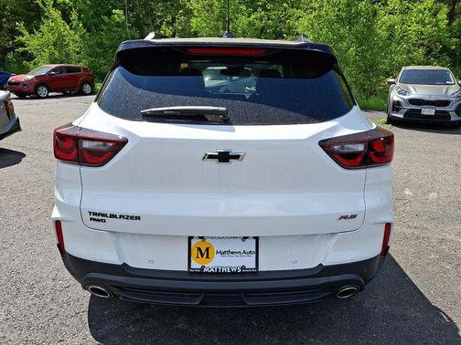Summit White 2024 Chevrolet Trailblazer RS