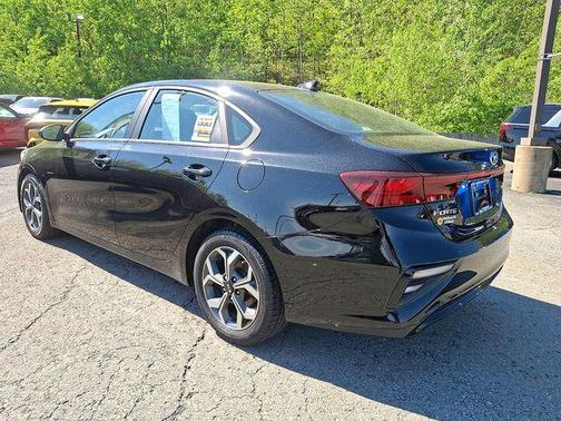 Aurora Black 2020 Kia Forte LXS
