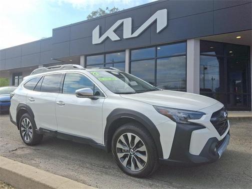 2023 Subaru Outback Touring