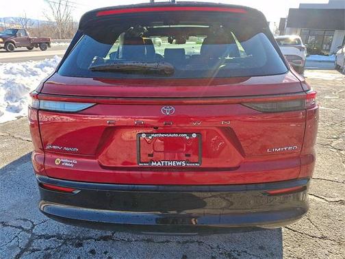 2025 Toyota Crown Signia Limited