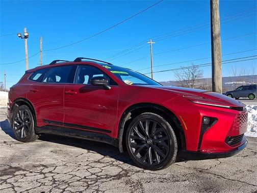 2025 Toyota Crown Signia Limited