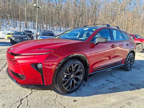 2025 Toyota Crown Signia Limited