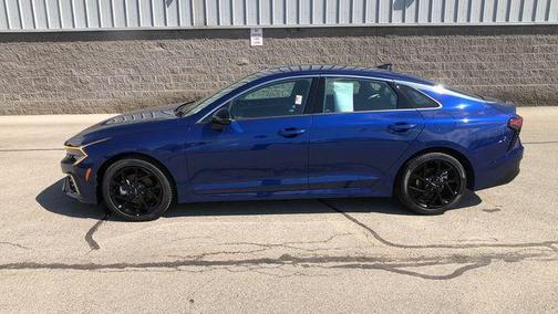 Yacht Blue 2025 Kia K5 GT-Line