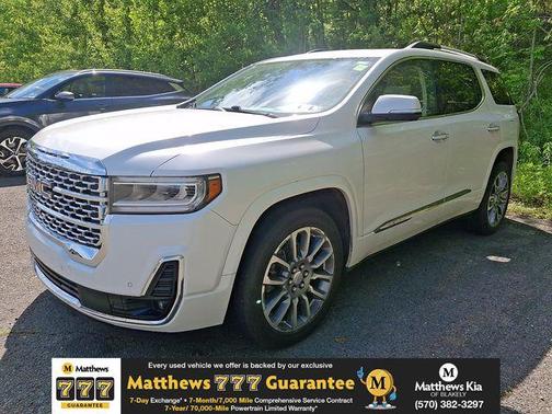 White Frost Tricoat 2023 GMC Acadia Denali