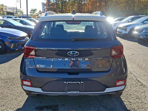 2022 Hyundai VENUE Limited