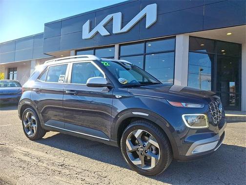 2022 Hyundai VENUE Limited